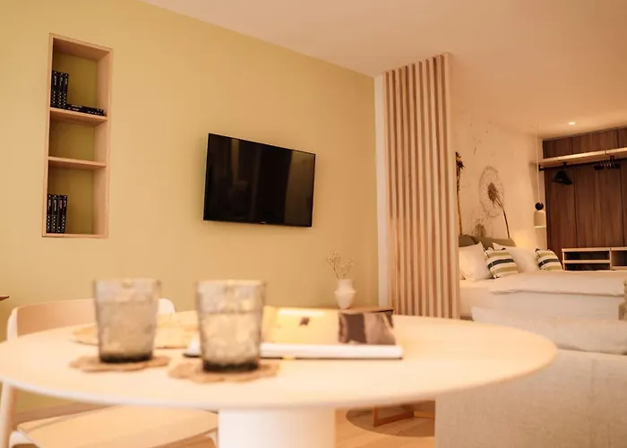 Tierrazul Art Boutique White Nordic Apartment Costa Adeje (Tenerife)