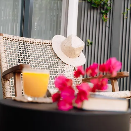 Tierrazul Art Boutique White Nordic